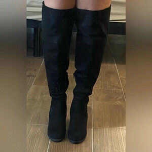 *EUC* JOURNEE COLLECTION WOMEN'S SANA OVER THE KNEE BOOTS,BLACK FAUX SUEDE